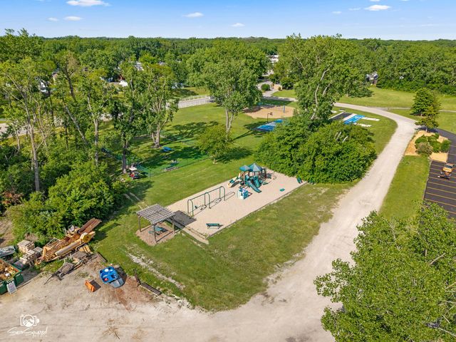 156 Fossil Cove Lane, Wilmington, IL 60481