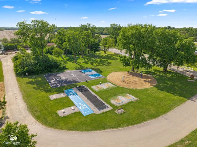 156 Fossil Cove Lane, Wilmington, IL 60481