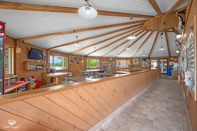 156 Fossil Cove Lane, Wilmington, IL 60481