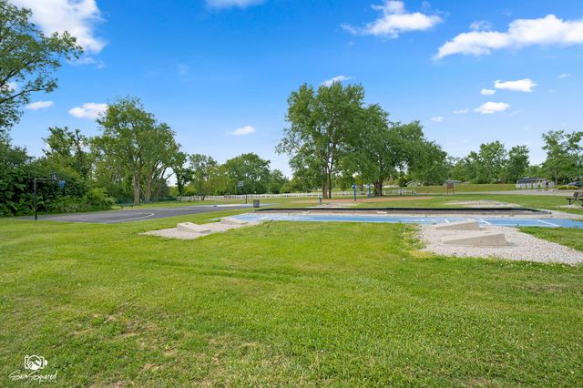 156 Fossil Cove Lane, Wilmington, IL 60481