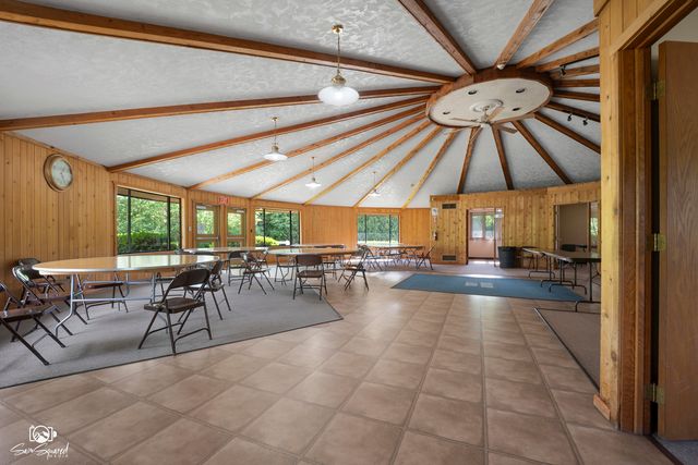 156 Fossil Cove Lane, Wilmington, IL 60481