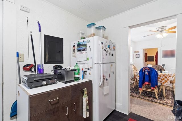 301 S Washington Street, Pierceton, IN 46582