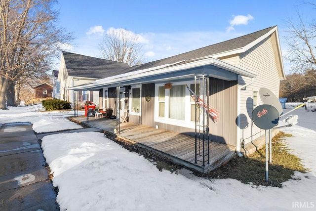 301 S Washington Street, Pierceton, IN 46582