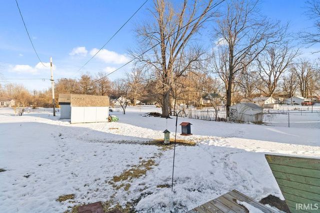 301 S Washington Street, Pierceton, IN 46582