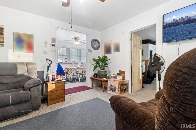 301 S Washington Street, Pierceton, IN 46582