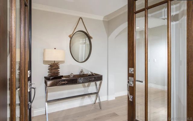 48 Spinnaker Way, Coronado, CA 92118