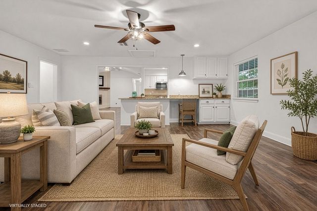 105 Grass Knoll Drive, Hideaway, TX 75771