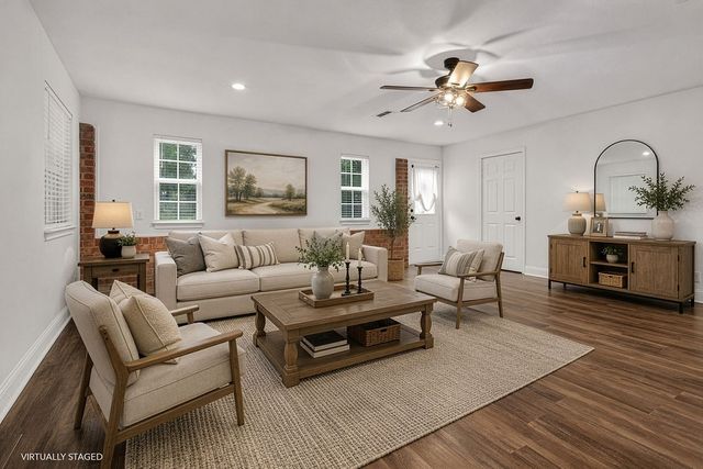 105 Grass Knoll Drive, Hideaway, TX 75771