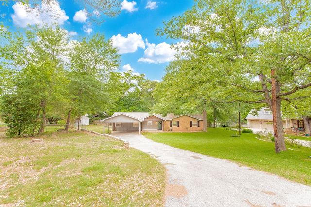 105 Grass Knoll Drive, Hideaway, TX 75771