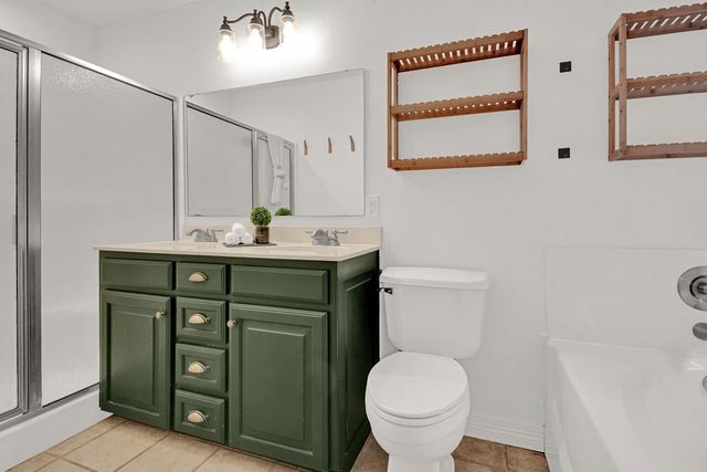 105 Grass Knoll Drive, Hideaway, TX 75771