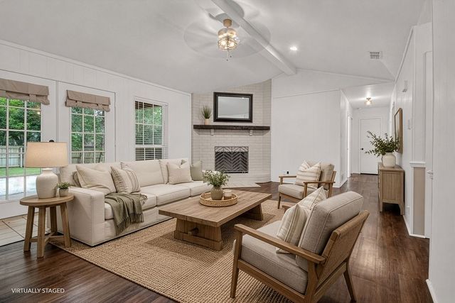 105 Grass Knoll Drive, Hideaway, TX 75771