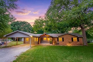 105 Grass Knoll Drive, Hideaway, TX 75771