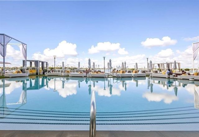 1100 West Avenue 415, Miami Beach, FL 33139