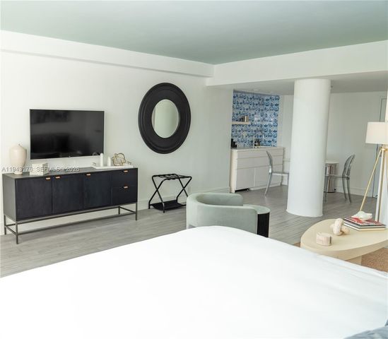 1100 West Avenue 415, Miami Beach, FL 33139