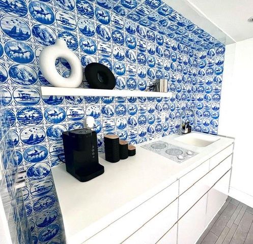 1100 West Avenue 415, Miami Beach, FL 33139