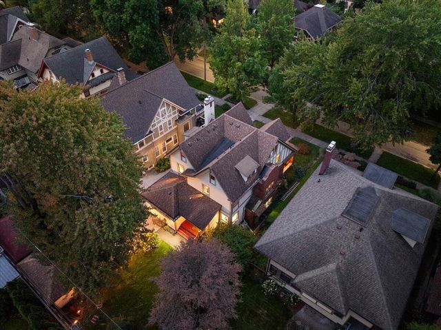 316 Morris Avenue SE, Grand Rapids, MI 49503