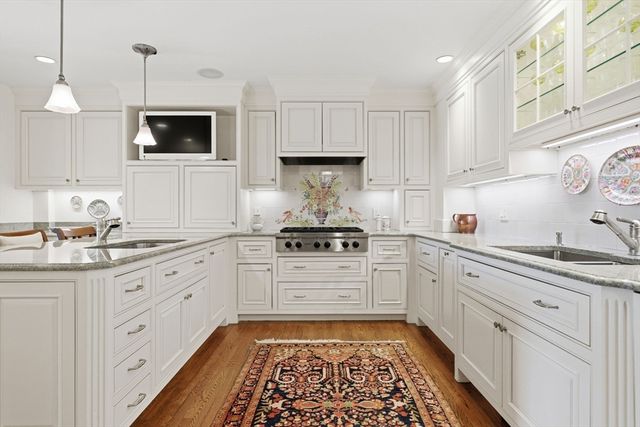 81 Beacon Street 8, Boston, MA 02108