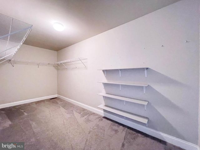106 TREE TOP LN, Middletown, PA 17057