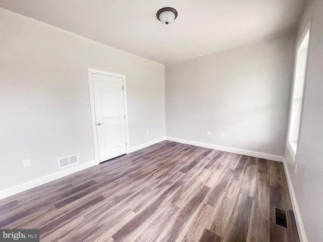 106 TREE TOP LN, Middletown, PA 17057