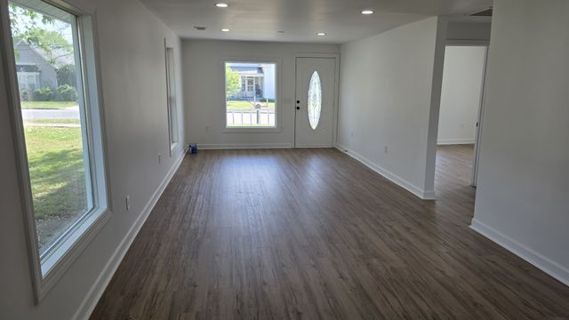 314 Deller St, W, Lawrenceburg, TN 38464