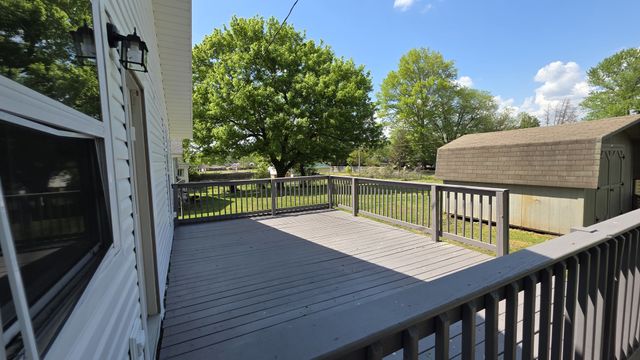 314 Deller St, W, Lawrenceburg, TN 38464
