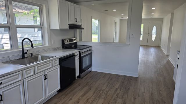 314 Deller St, W, Lawrenceburg, TN 38464