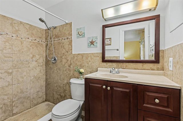 1401 N 12th Ct 3B, Hollywood, FL 33019
