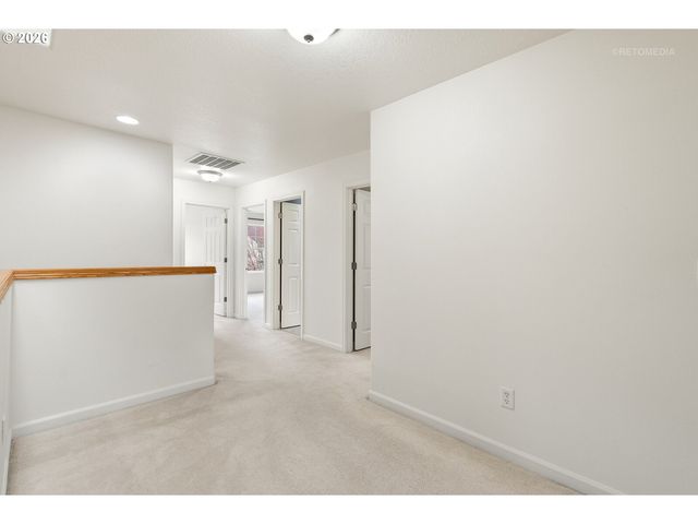 807 Nw BROOKHILL St, Hillsboro, OR 97124