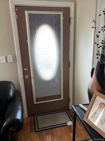 22010 Gascony Avenue, Eastpointe, MI 48021