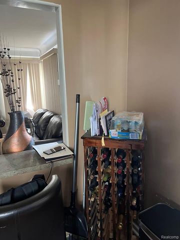 22010 Gascony Avenue, Eastpointe, MI 48021