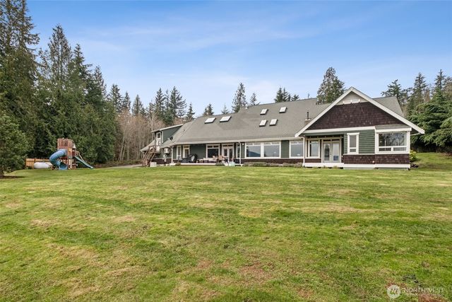 26221 Landsburg Road SE, Ravensdale, WA 98051