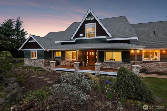 26221 Landsburg Road SE, Ravensdale, WA 98051