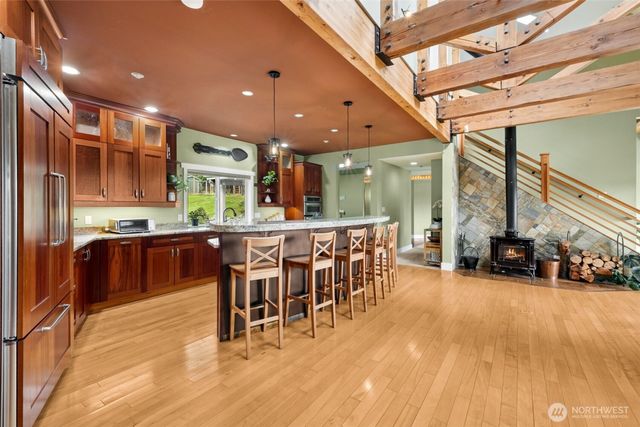 26221 Landsburg Road SE, Ravensdale, WA 98051