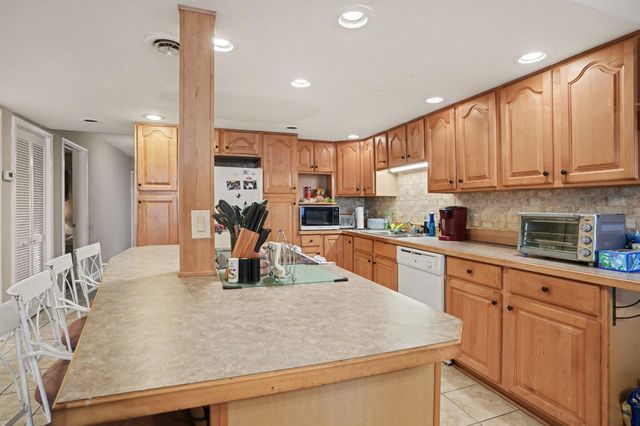 4311 S Ocean Blvd Apt 702, North Myrtle Beach, SC 29582