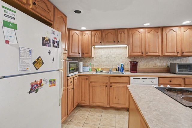 4311 S Ocean Blvd Apt 702, North Myrtle Beach, SC 29582