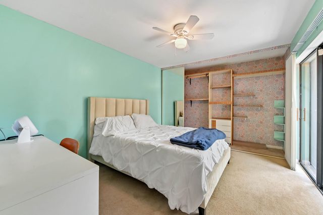 2007 20th Lane, Greenacres, FL 33463