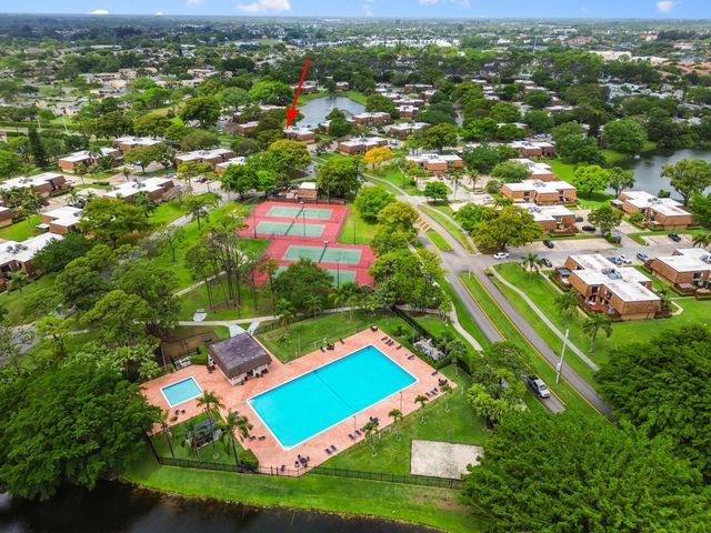 2007 20th Lane, Greenacres, FL 33463