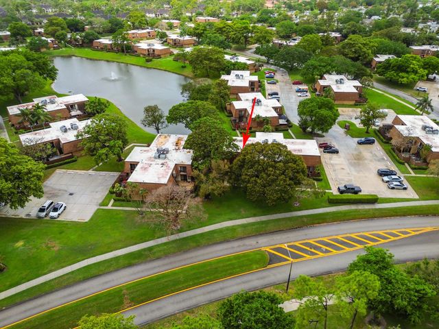 2007 20th Lane, Greenacres, FL 33463