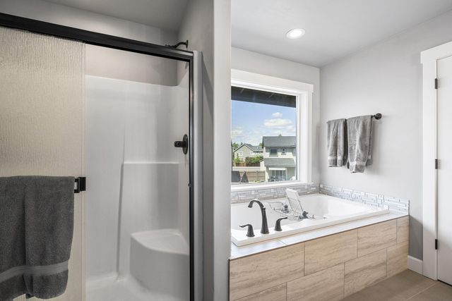 731 NW 26th Street, Redmond, OR 97756