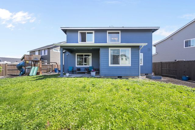 731 NW 26th Street, Redmond, OR 97756