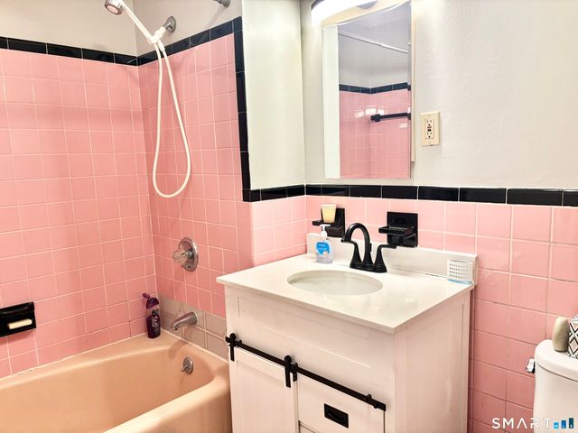 29 Constance Drive, Manchester, CT 06042