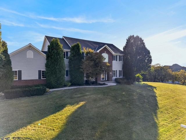 5780 Stefanie WAY, Caledonia, WI 53108