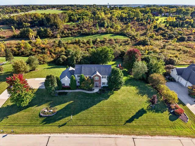 5780 Stefanie WAY, Caledonia, WI 53108