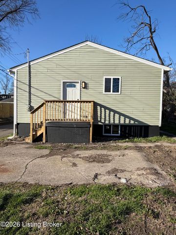 666 Curry Ct, Louisville, KY 40211