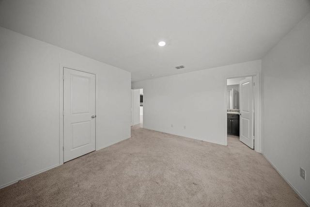 2402 Mobile Drive, Ennis, TX 75119