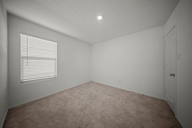 2402 Mobile Drive, Ennis, TX 75119