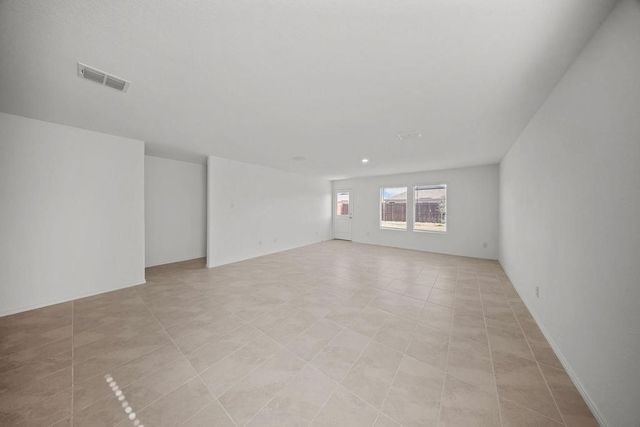 2402 Mobile Drive, Ennis, TX 75119