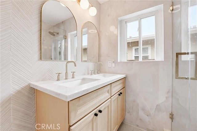 1344 E Mayfair, Orange, CA 92867