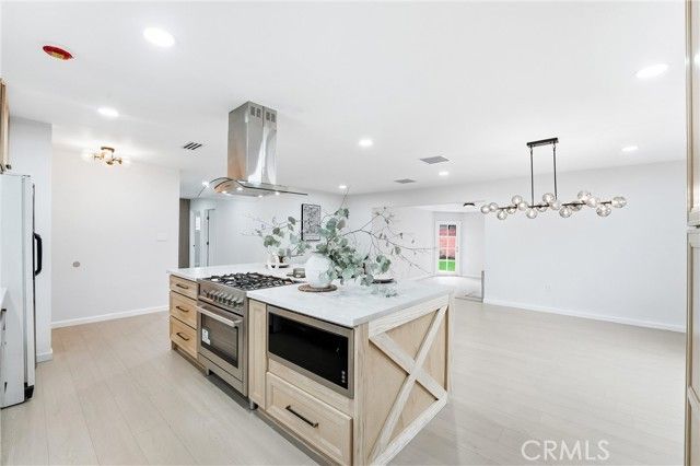 1344 E Mayfair, Orange, CA 92867