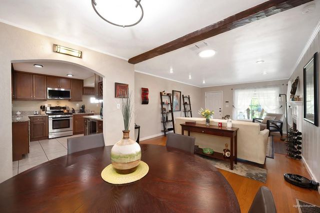 630 51st St, Sacramento, CA 95819